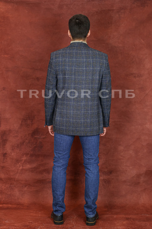 KAV_0114_resized (1)